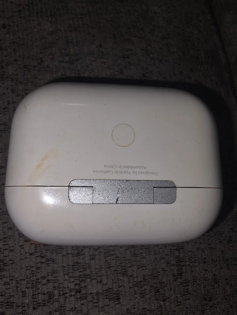 Apple sleek white
